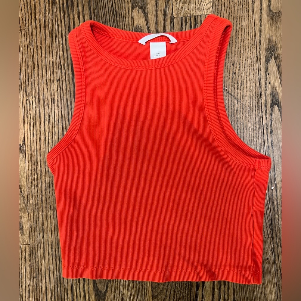 H&M Bold Red Ribbed Top